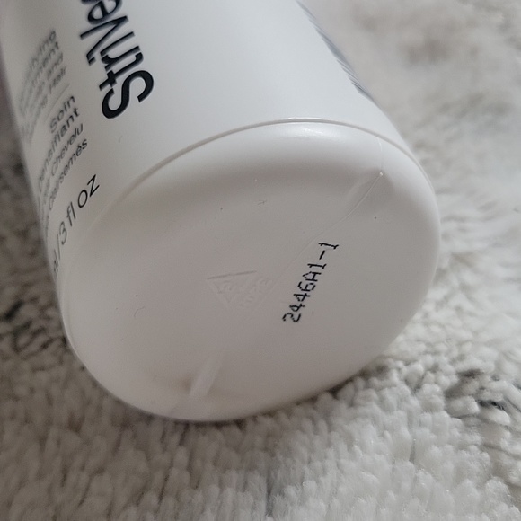 StriVectin Densifying Foaming Treatment - Picture 3 of 5